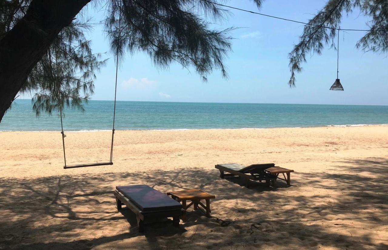 Ao Thai Resort Sathing Phra Екстер'єр фото