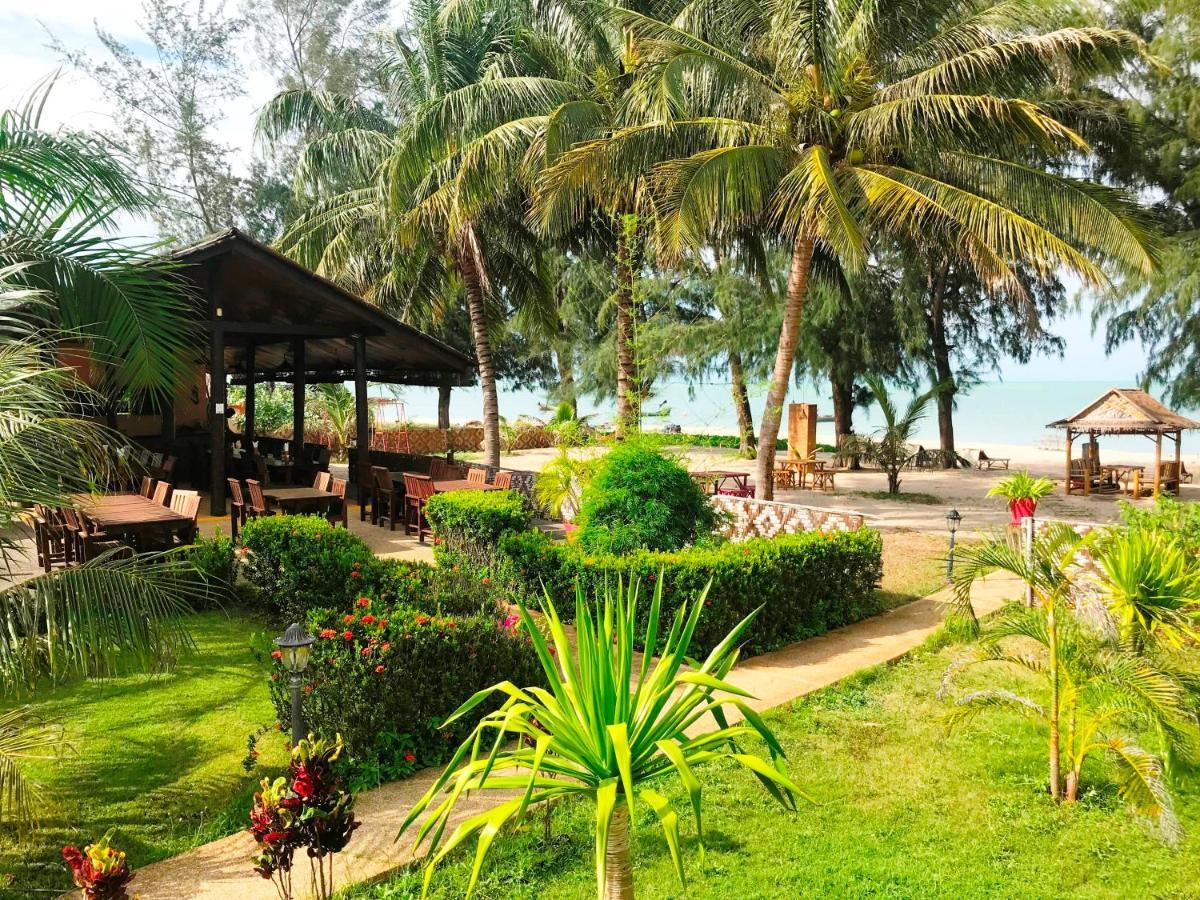 Ao Thai Resort Sathing Phra Екстер'єр фото