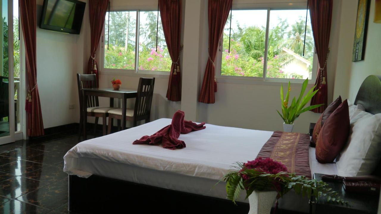 Ao Thai Resort Sathing Phra Екстер'єр фото