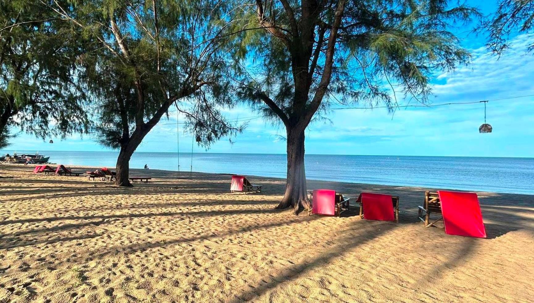 Ao Thai Resort Sathing Phra Екстер'єр фото