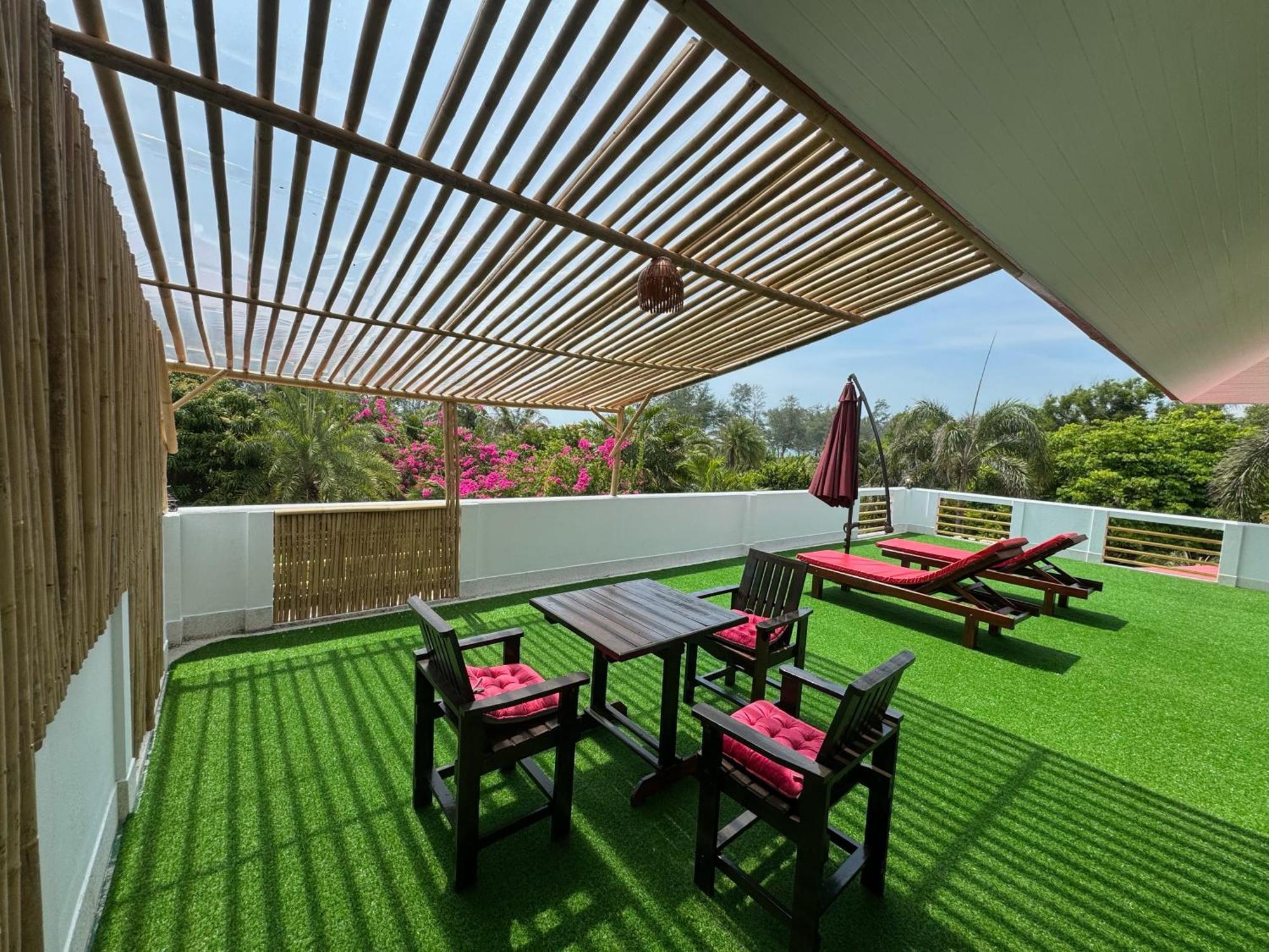 Ao Thai Resort Sathing Phra Екстер'єр фото