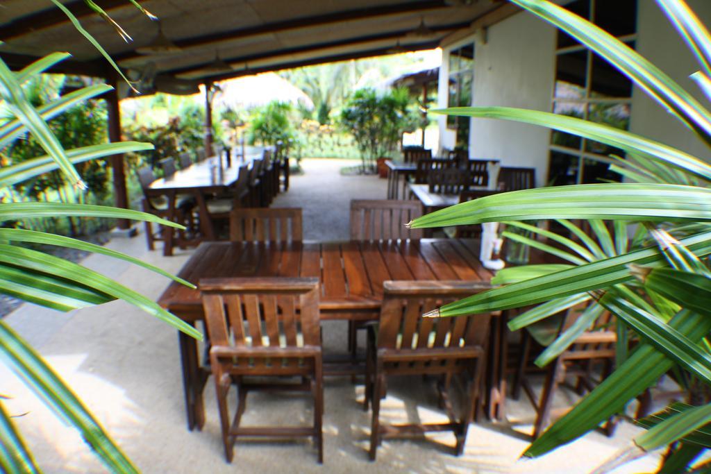 Ao Thai Resort Sathing Phra Екстер'єр фото