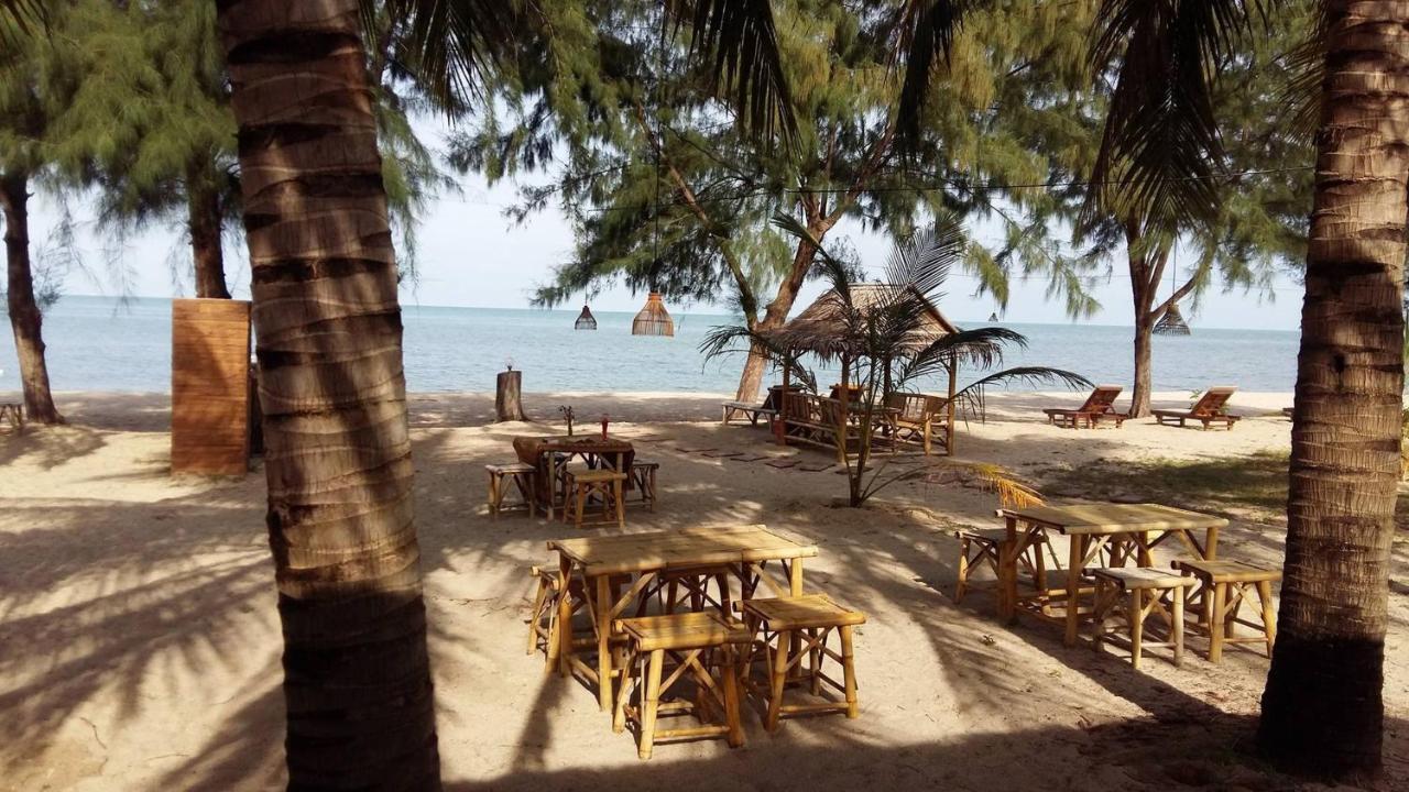 Ao Thai Resort Sathing Phra Екстер'єр фото
